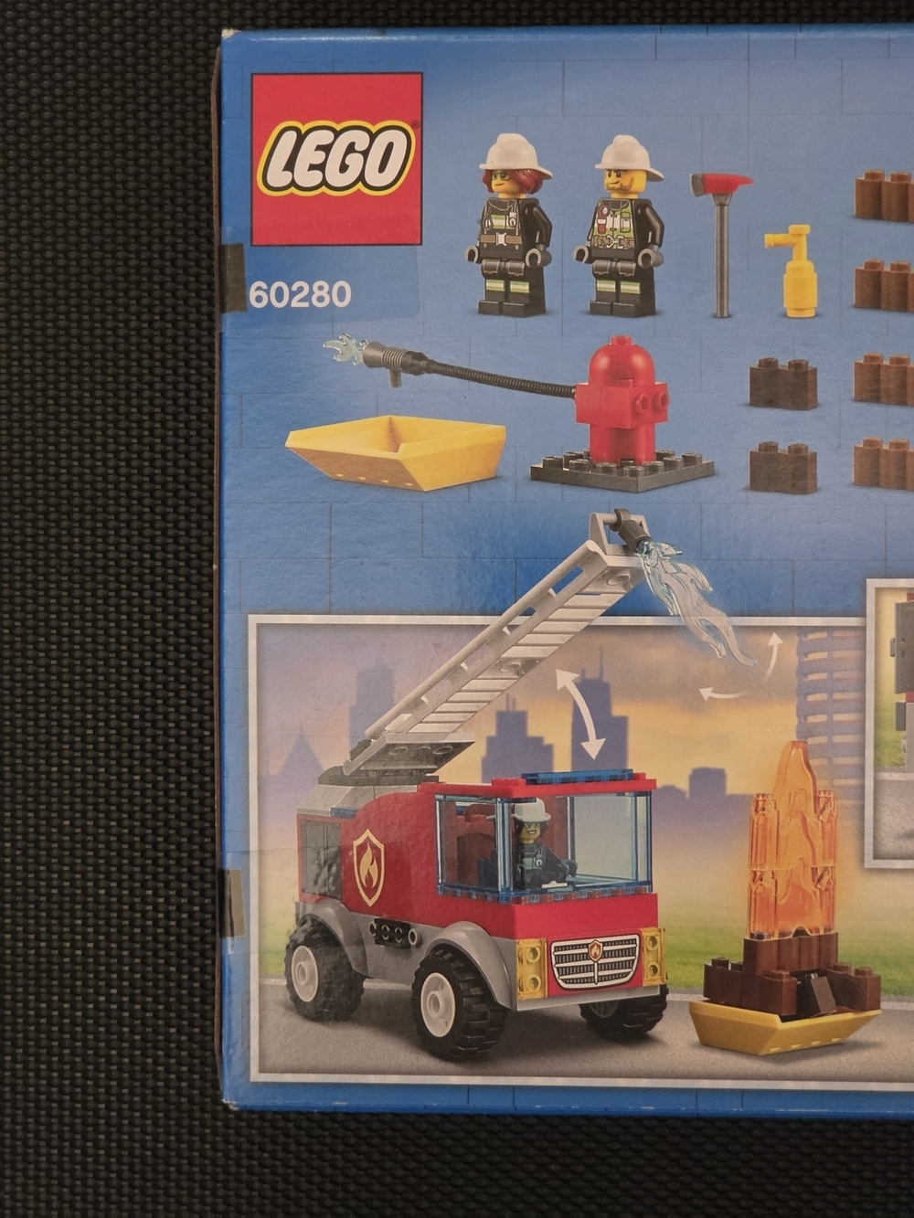 LEGO City Red Fire Ladder Truck Building Set #60280 NWT - Picture 6 of 11